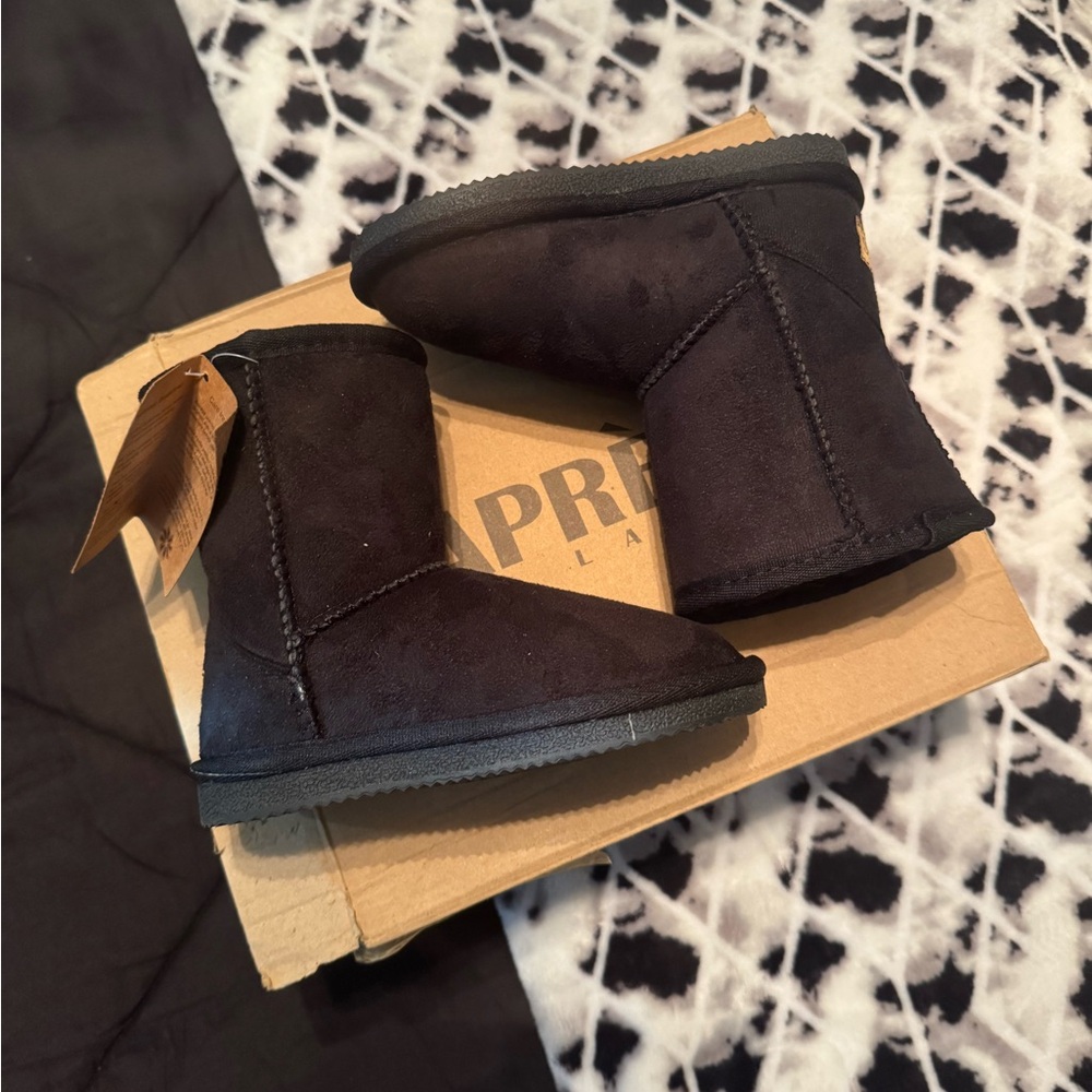 Cozy Black Kids Boots